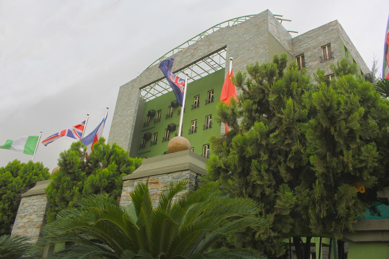De Rembrandt Hotels And Suites Ikeja Exterior photo
